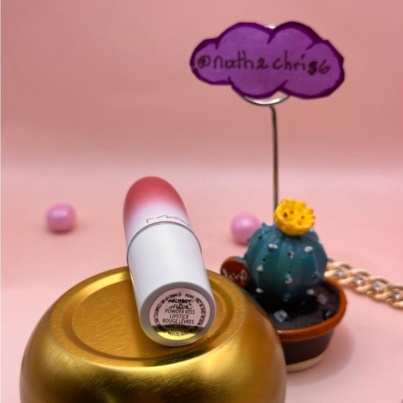 MAC Cosmetics Powder Kiss Lipstick in Flurry Fleur New 1.5g no box - Picture 2 of 11